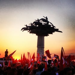 Gündoğdu Meydanı