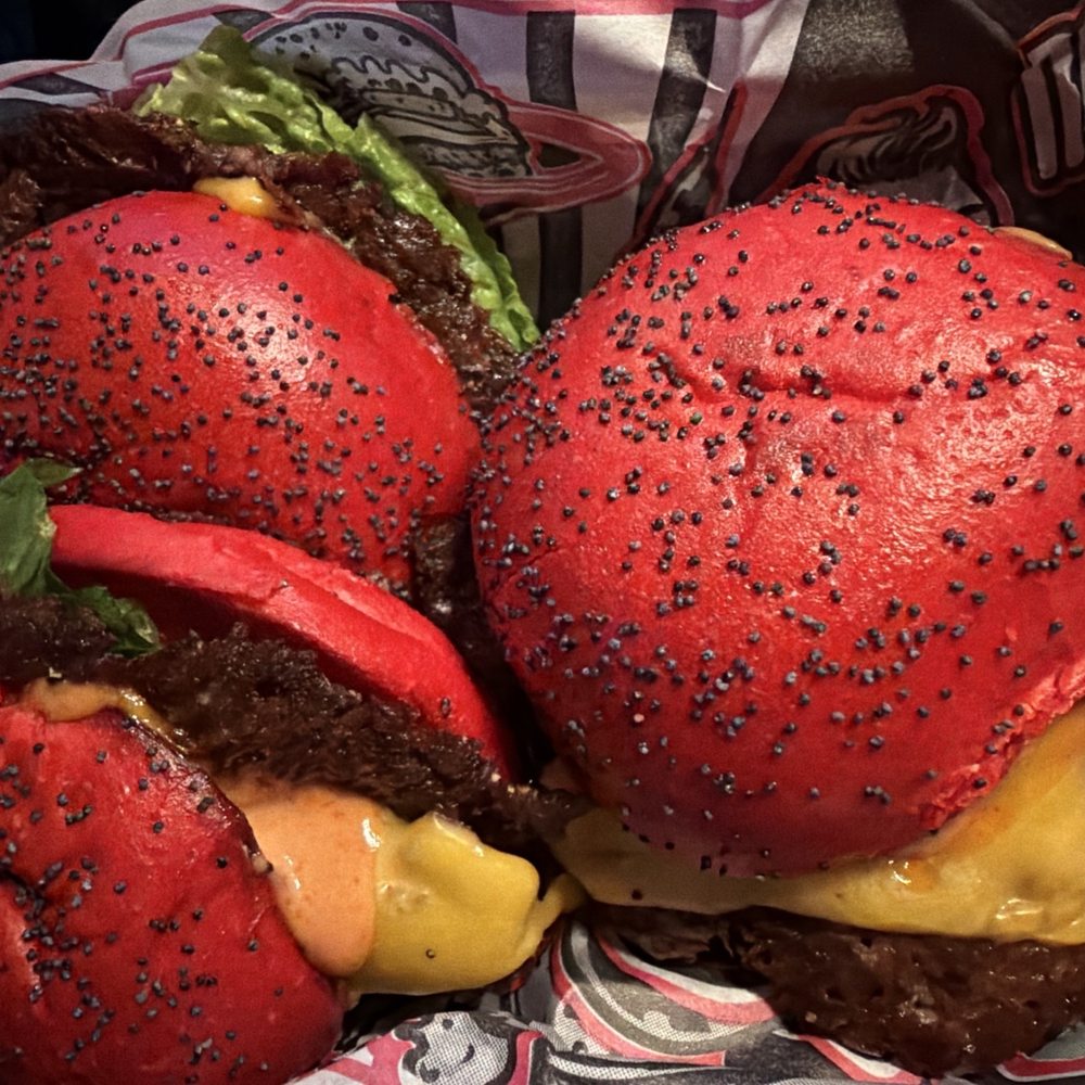 BunSlut - Beautiful n Delicious Red Sliders - Burgers Near Me - Missouri City, Texas