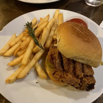 Clara'S - Classic Chicken Sandwich - Sports Bars Near Me - Brooklyn, New York