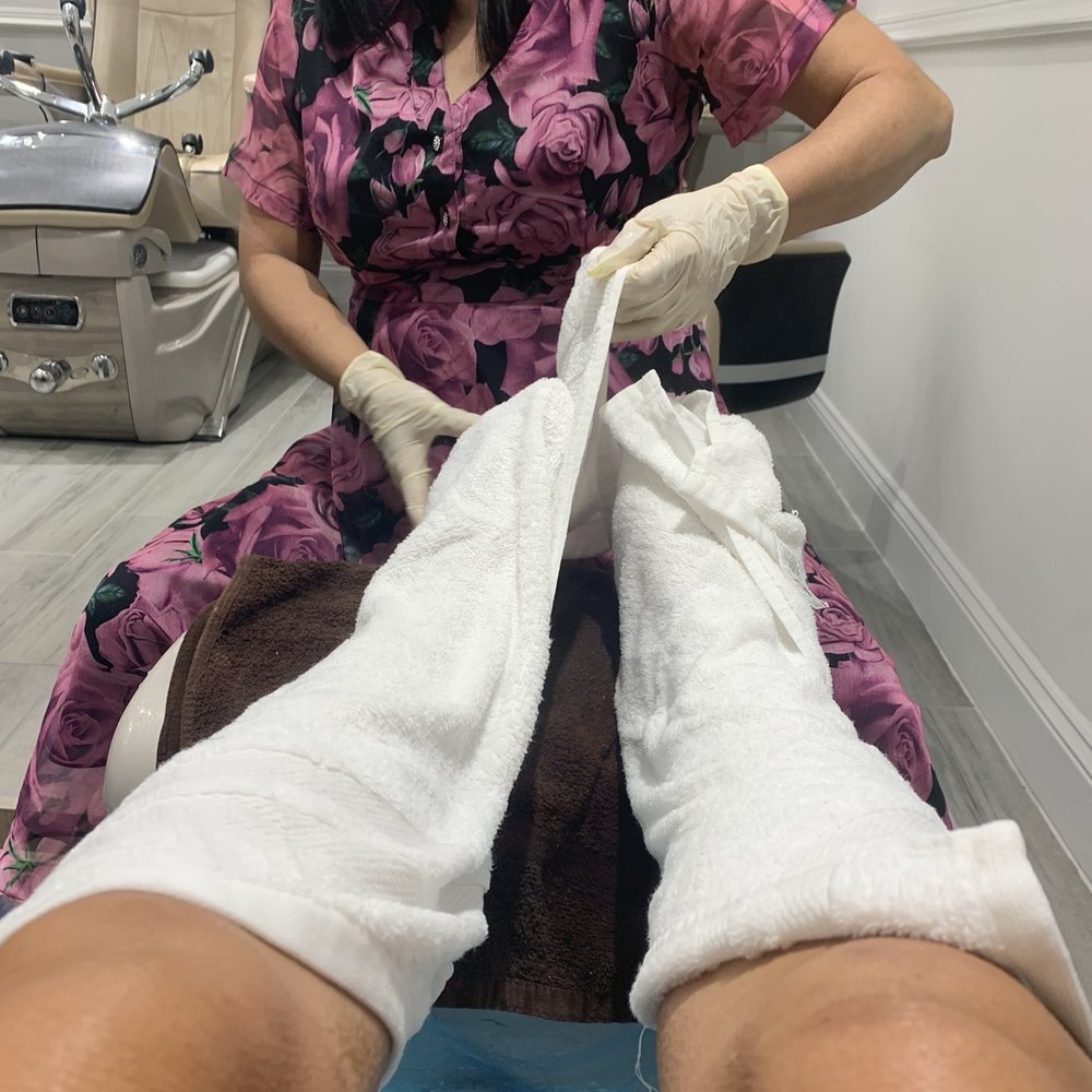 Gloss The Nail Lounge - Nail Technicians Near Me - Saint Johns, Florida