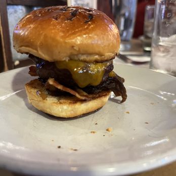 Brooklyn Burgers & Beer - Burgers Near Me - Brooklyn, New York
