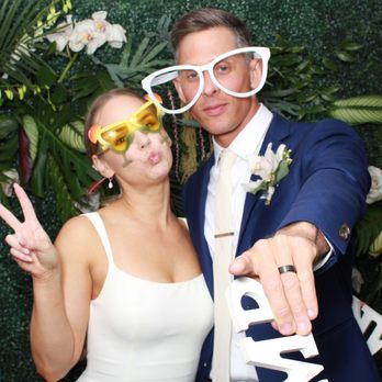 Photo Glam Booth - Photo Booth Rentals Near Me - San Diego, California
