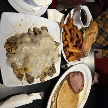 All American Diner - Chow Line without potatoes, french dip, Cottage Cheese - Diners Near Me - Cedar City, Utah All American Diner - Chow Line without potatoes, french dip, Cottage Cheese - Diners Near Me - Cedar City, Utah