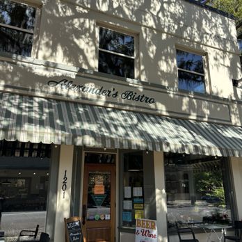 Alexander's Bistro - Front of building - New American Near Me - Savannah, Georgia