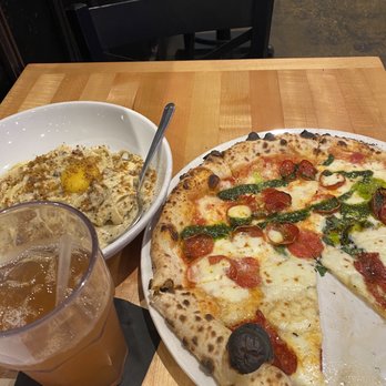 Cane Rosso - Carbonara pasta and a half jabroni and half HB pizza - Salad Near Me - Arlington, Texas Cane Rosso - Carbonara pasta and a half jabroni and half HB pizza - Salad Near Me - Arlington, Texas
