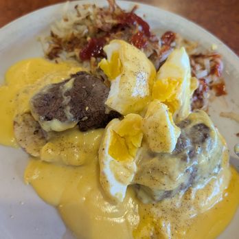 Wade's Cafe - steak eggs Benedict ($19) - Diners Near Me - Colorado Springs, Colorado Wade's Cafe - steak eggs Benedict ($19) - Diners Near Me - Colorado Springs, Colorado