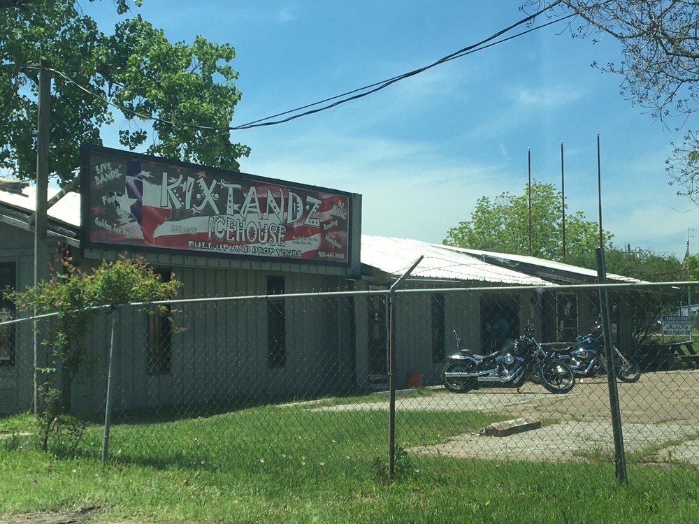 KIXSTANDZ ICEHOUSE Updated October 2024 192 Fm 3083 Rd, Conroe