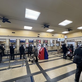 US Post Office - Inside - Post Offices Near Me - New York, New York US Post Office - Inside - Post Offices Near Me - New York, New York
