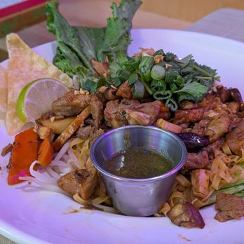 E-Jae Pak Mor - Ba Mee Hang Ba Mee Hang  Delicious - Thai Near Me - Seattle, Washington