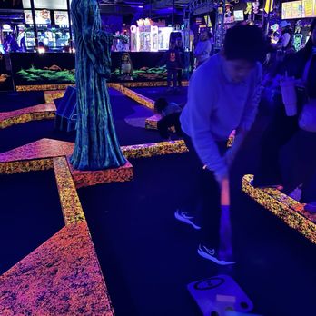 Monster Mini Golf - Mini Golf Near Me - Chantilly, Virginia