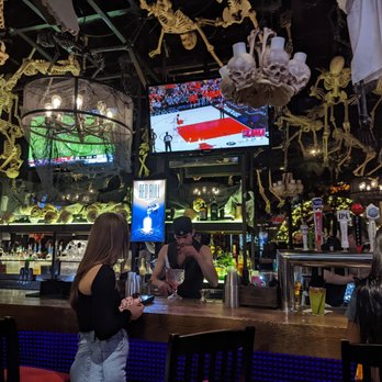 Nightmare on Clark St - people at a bar - Pop-Up Restaurants Near Me - Chicago, Illinois
