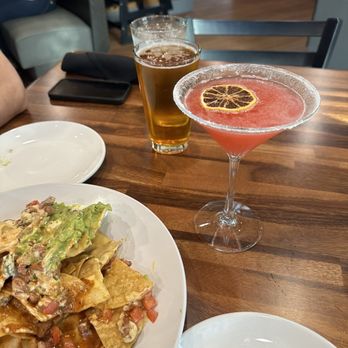 Jack's Bar & Grill - Raspberry lemon drop, beer, and trash can nachos - Cocktail Bars Near Me - Paso Robles, California