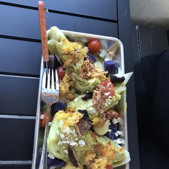 Easy ‘Que - Lettuce wedge salad - Barbeque Near Me - Kailua, Hawaii
