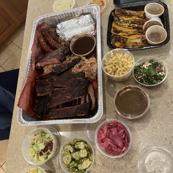 Hurtado Barbecue - Barbeque Near Me - Mansfield, Texas