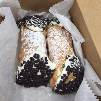 Mike's Pastry - Yum! - Bakeries Near Me - Boston, Massachusetts Mike's Pastry - Yum! - Bakeries Near Me - Boston, Massachusetts