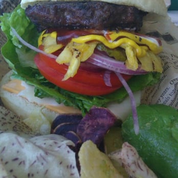 Affordable Tours - Lunch is served on the boat (Hamburger and Taro chips !) - Travel Services Near Me - Honolulu, Hawaii