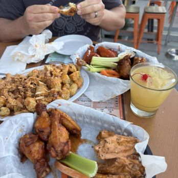 Dirty Birds Ocean Beach - 20 Piece Wings - Sports Bars Near Me - San Diego, California Dirty Birds Ocean Beach - 20 Piece Wings - Sports Bars Near Me - San Diego, California