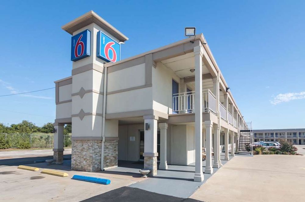 MOTEL 6 WICHITA FALLS NORTH with 121 real customer photos Updated
