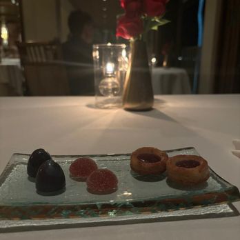 La Mer - French Near Me - Honolulu, Hawaii