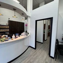 Jonathan L Maddatu DDS & Associates - Front Office