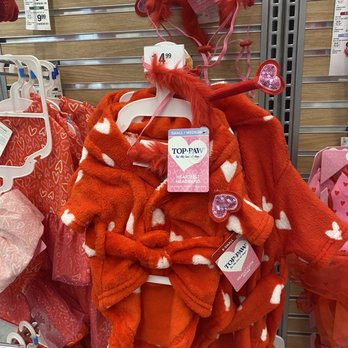 PetSmart - Pet Training Near Me - Brunswick, Maine