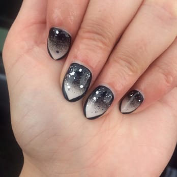 Envy Nails & Spa - Gel manicure and design by San - Nail Salons Near Me - Austin, Texas