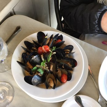 The Oyster Bar - Mussels - Seafood Near Me - Bow, Washington