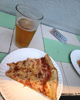 Banks Tavern by null