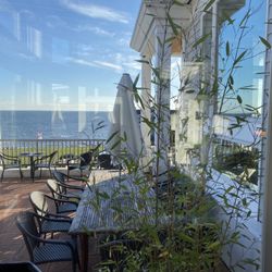 Seaview Bistro