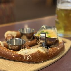 Waldhorn Restaurant - Beer cheese and pretzel