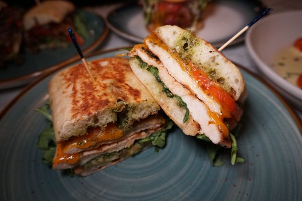 Papillon Bistro & Bar by null