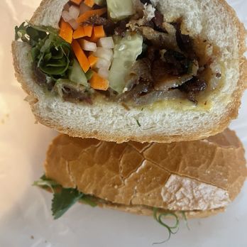 Banh Mi Land - Grilled pork banh mi - Vietnamese Near Me - Lynnwood, Washington