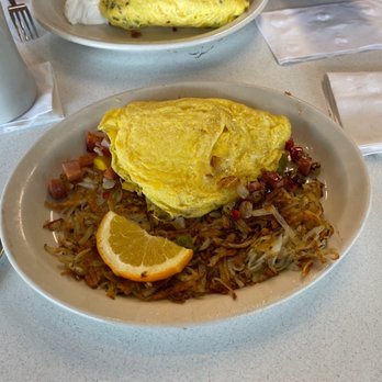 Oscar's Cafe - Denver Omelet - Breakfast & Brunch Near Me - Durango, Colorado