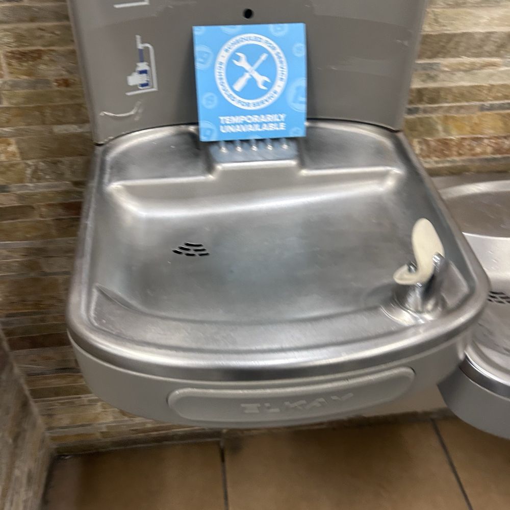 No working water system No working water system