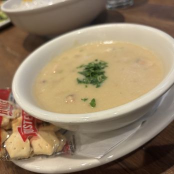 Paddlefish - Clam chowder - Seafood Near Me - Orlando, Florida Paddlefish - Clam chowder - Seafood Near Me - Orlando, Florida