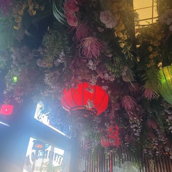 Fortunate Son - Pretty decor - Chinese Near Me - San Diego, California