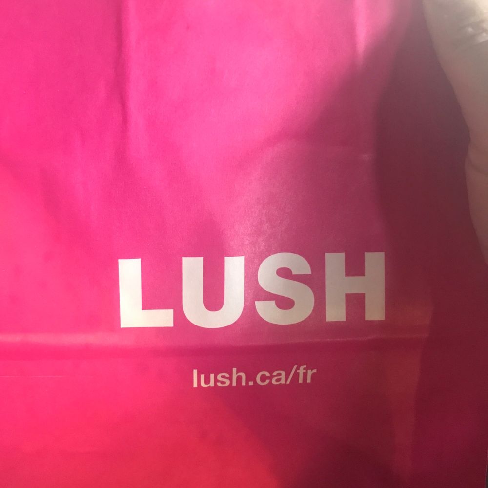 LUSH - What could be in the bag from this beautiful smelling No animal Harming store? - Cosmetics & Beauty Supply Near Me - Laval, Quebec
