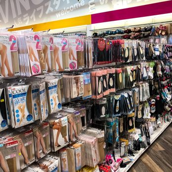 Oomomo - Discount Store Near Me - Toronto, Ontario