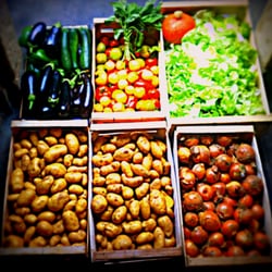 Les Bonnets Rouges - Des légumes frais et de saison.
