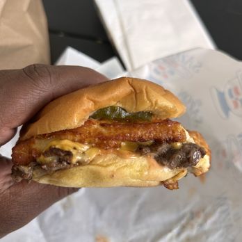 El Sazon R D - Single Dominican SmashBurger - Dominican Near Me - New York, New York El Sazon R D - Single Dominican SmashBurger - Dominican Near Me - New York, New York