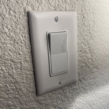 La Quinta by Wyndham Orem University Parkway - Make sure you wipe down every light switch because they are not cleaned regularly - Hotels Near Me - Orem, Utah La Quinta by Wyndham Orem University Parkway - Make sure you wipe down every light switch because they are not cleaned regularly - Hotels Near Me - Orem, Utah