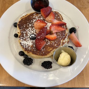 Bloom - Pancakes with berries - American Near Me - Santa Clara, California