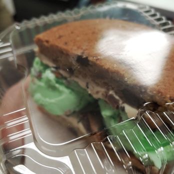 Mary’s Mountain Cookies - Peanut butter cup cookie with pistachio ice cream - Desserts Near Me - Peoria, Arizona