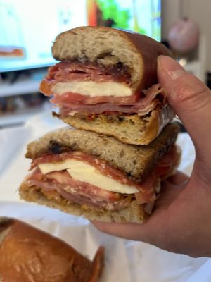 La Salumeria by null
