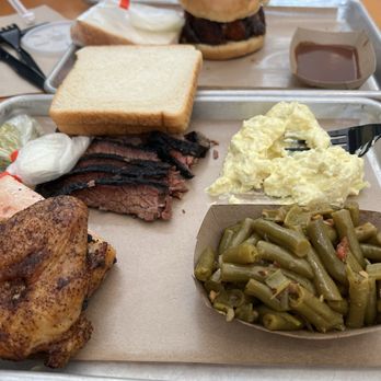 Smokey Mo's BBQ - Brisket, chicken, potato salad & green beans - Barbeque Near Me - San Antonio, Texas Smokey Mo's BBQ - Brisket, chicken, potato salad & green beans - Barbeque Near Me - San Antonio, Texas