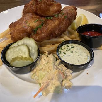 Circle City Tavern - Fish n chips - Gastropubs Near Me - Corona, California