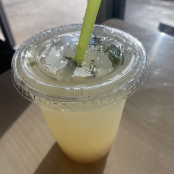 Papa Urb's Grill - Tracy - Lychee - Filipino Near Me - Tracy, California