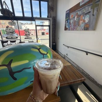 Black Line - Tiramisu Latte - Coffee & Tea Near Me - Los Angeles, California