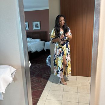 Tachi Palace Casino Resort - Loved the large mirror! - Casinos Near Me - Lemoore, California Tachi Palace Casino Resort - Loved the large mirror! - Casinos Near Me - Lemoore, California