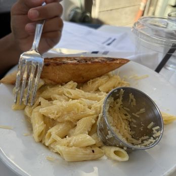 Boathouse at Hendry's Beach - Kids Alfredo Pasta - Seafood Near Me - Santa Barbara, California Boathouse at Hendry's Beach - Kids Alfredo Pasta - Seafood Near Me - Santa Barbara, California
